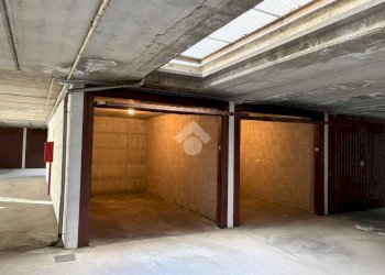 Box Via Alessandro Volta, Garbagnate Milanese - foto 4