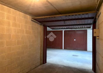 Box Via Alessandro Volta, Garbagnate Milanese - foto 13