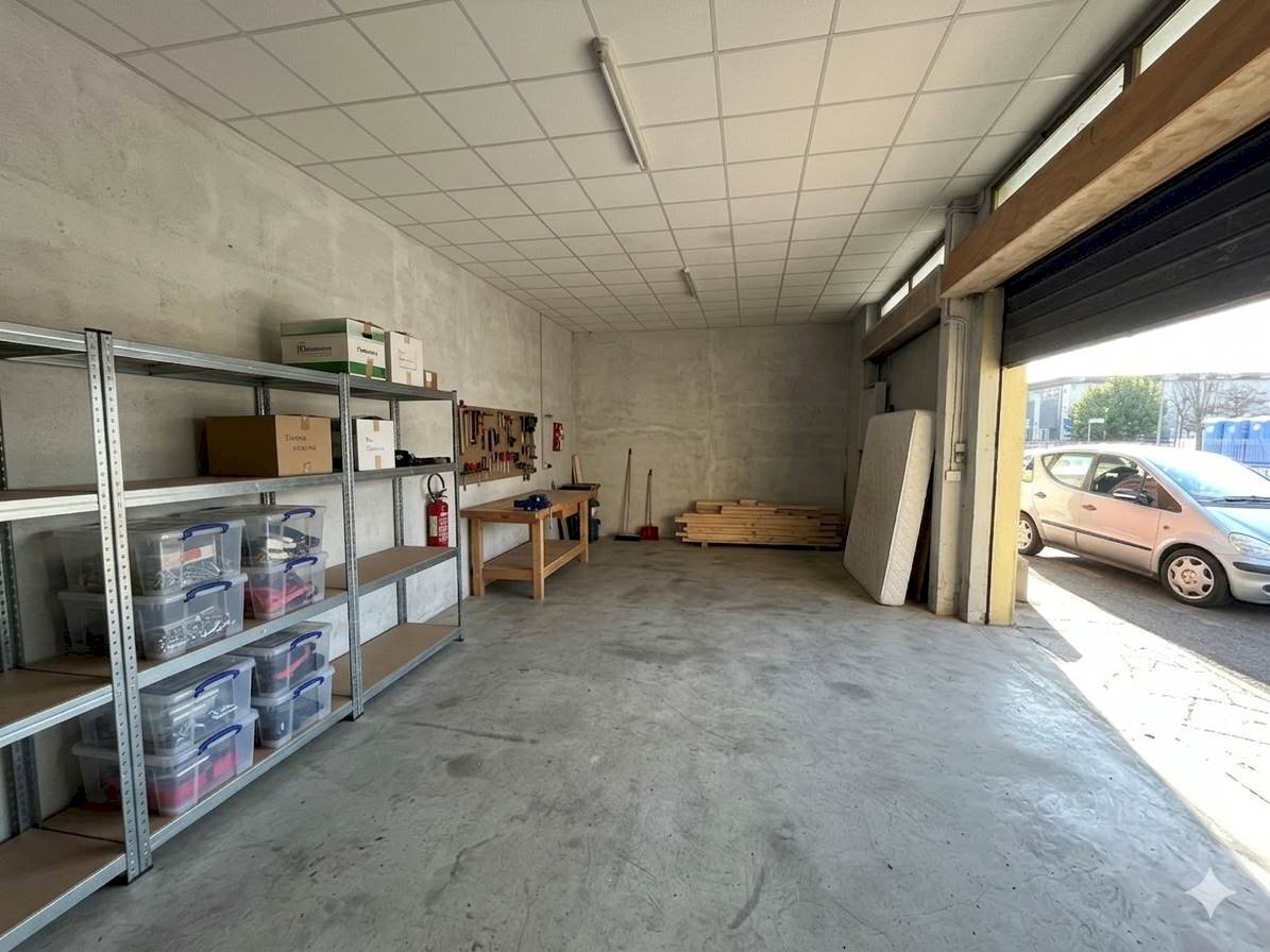 Magazzino Modena (zona Crocetta) - foto 1