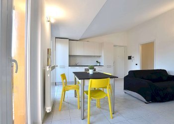 Two-room apartment Bellusco - photo 2