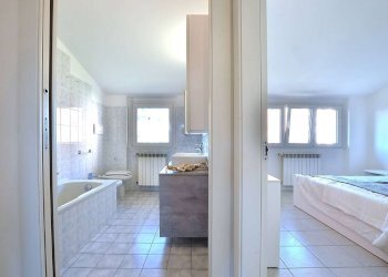 Two-room apartment Bellusco - photo 9