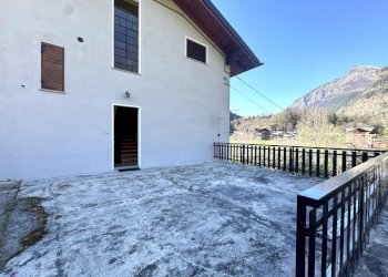 Appartamento in Villa Via Arcesaz, 18, Brusson - foto 6