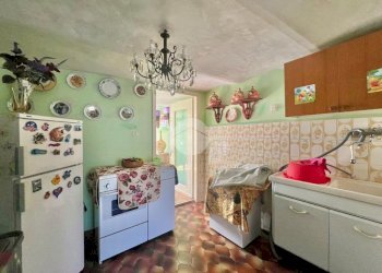 Semi-detached house Regione Fua, Lanzo Torinese - photo 7