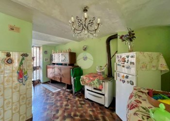 Semi-detached house Regione Fua, Lanzo Torinese - photo 8