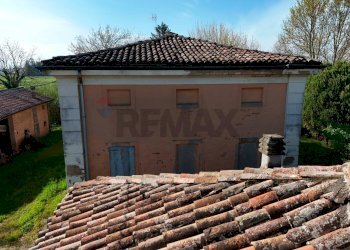 Casale Strada Nazionale Per Carpi Nord, 1260 
 Lesignana, Modena (zona Lesignana) - foto 26