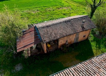 Casale Strada Nazionale Per Carpi Nord, 1260 
 Lesignana, Modena (zona Lesignana) - foto 27
