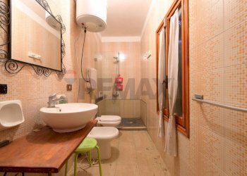 Casale Strada Nazionale Per Carpi Nord, 1260 
 Lesignana, Modena (zona Lesignana) - foto 38