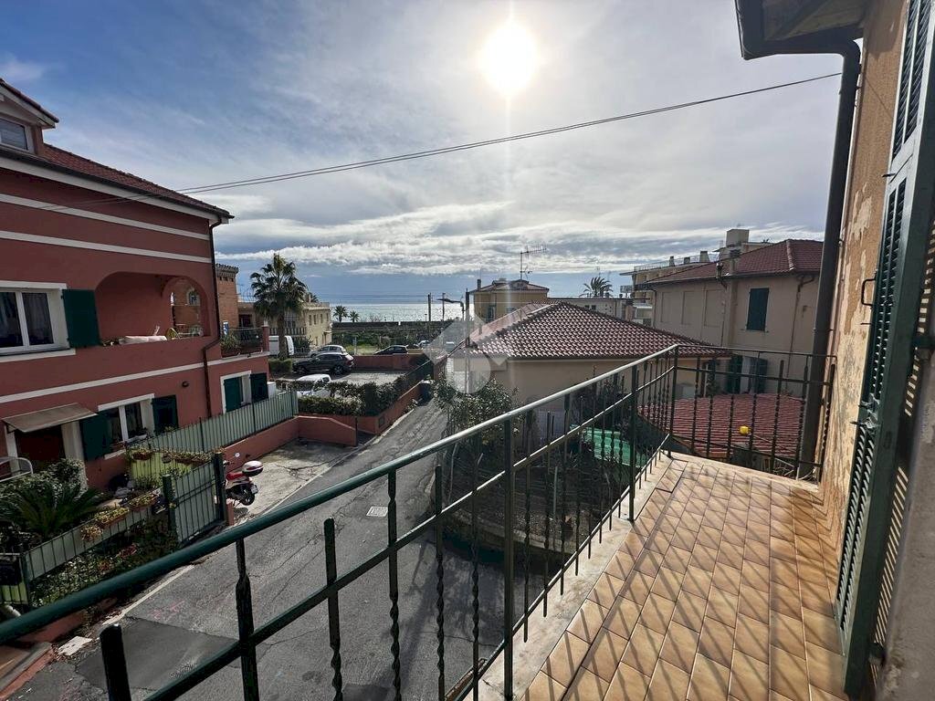 Appartamento Strada della Cava, Bordighera - foto 1