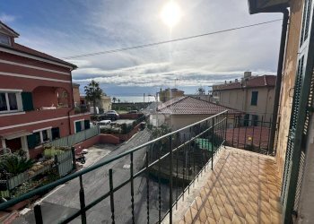 Appartamento Strada della Cava, Bordighera - foto 1