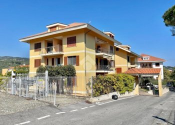 Quadrilocale Via Villa Contessa, Diano Marina - foto 29