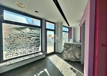 Negozio via roma, Tavullia - foto 16