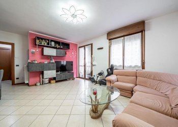 Trilocale Via Giovanni Guicciardi, San Polo d'Enza - foto 2