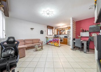 Trilocale Via Giovanni Guicciardi, San Polo d'Enza - foto 3