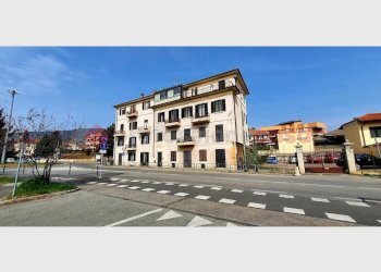 Bilocale Via Nazionale, 62, Pinerolo - foto 1