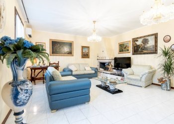 Foto 2 - Villa Vecchiano - photo 2