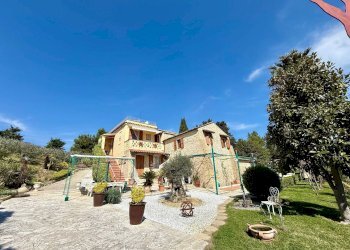 Foto 1 - Rustic Contrada Tesino
 
265, Offida - photo 1