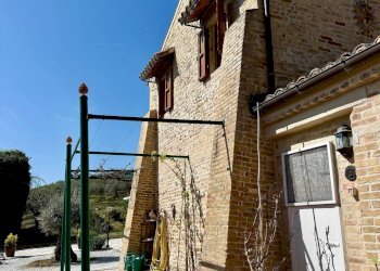 Foto 2 - Rustic Contrada Tesino
 
265, Offida - photo 2