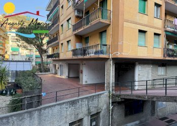 Foto 10 - Box VIA FILIPPO DA RECCO
 
1, Recco - foto 10