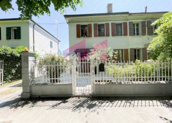 Foto 2 - Casa semi indipendente Via Matteotti, Castelmassa - foto 2