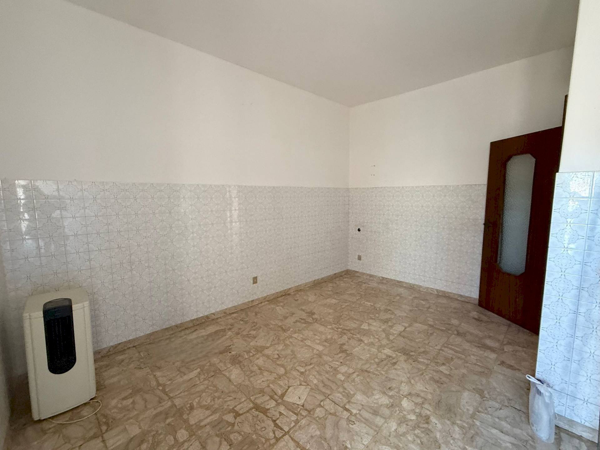 Foto 3 - Appartamento Via Enrico Cialdini
 
78, Massafra - foto 3