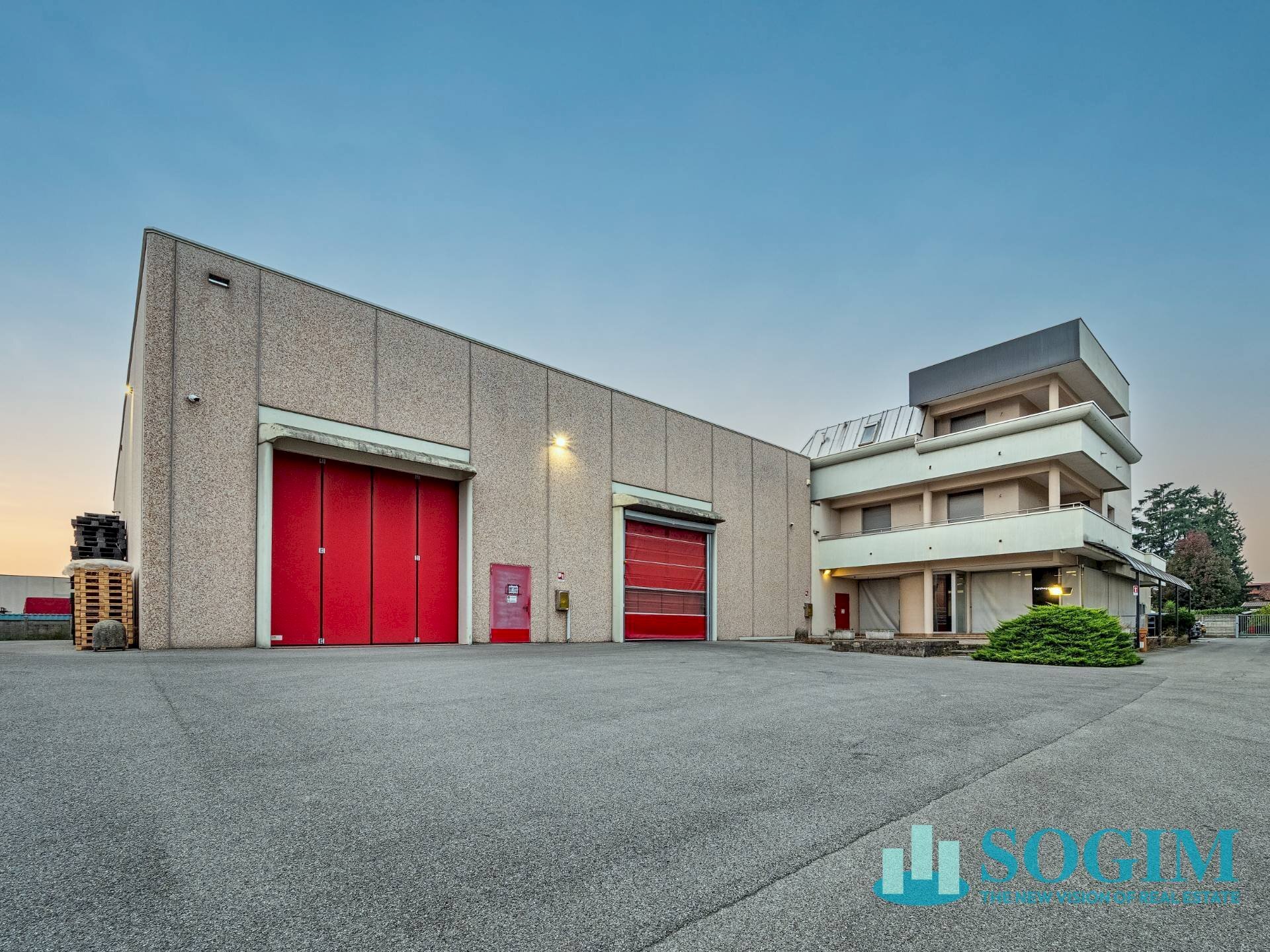 Foto 1 - Capannone via Virgilio
 
6, Giussano - foto 1