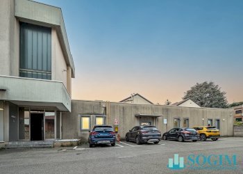 Foto 3 - Capannone via Virgilio
 
6, Giussano - foto 3