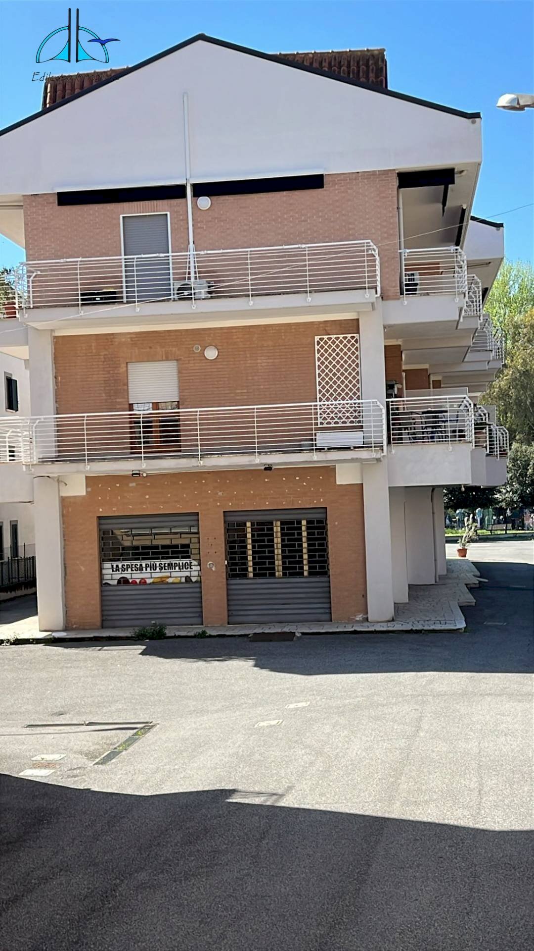 Foto 1 - Locale Commerciale via xxiv maggio, Fara in Sabina - foto 1