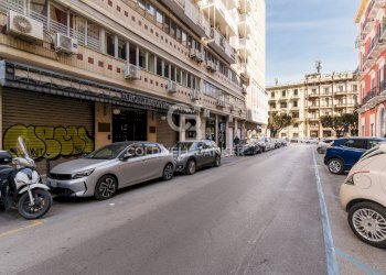 Foto 1 - Locale Commerciale Via Principe Amedeo
 
9 11 9A, Bari - foto 1