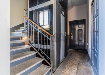 Ricezione / Lobby - Bilocale Via Piero Della Francesca
 
2, Milano - foto 4