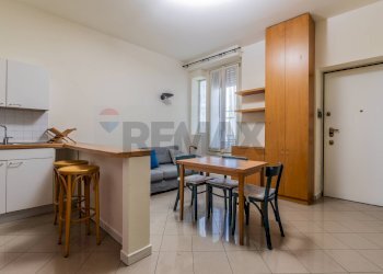 Sala da pranzo - Bilocale Via Piero Della Francesca
 
2, Milano - foto 5