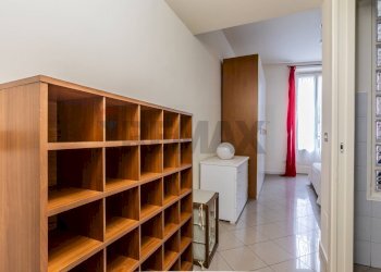 Cabina armadio - Bilocale Via Piero Della Francesca
 
2, Milano - foto 17