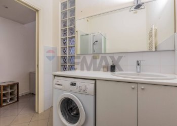 Lavanderia - Bilocale Via Piero Della Francesca
 
2, Milano - foto 20