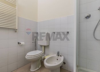 Bagno - Bilocale Via Piero Della Francesca
 
2, Milano - foto 22