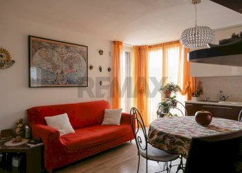 Sala da pranzo - Bilocale VIA ALEBBIO
 
11, Como - foto 4