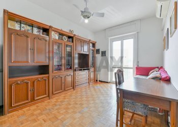 Sala da pranzo - Trilocale VIA MARCONI
 
20, Rho - foto 20