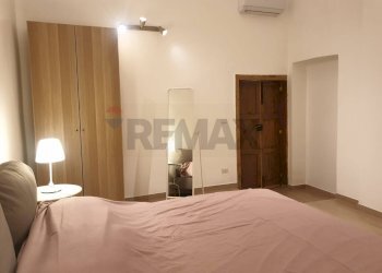 Camera / camera da letto - Bilocale Strada Vicinale Torre di Mizzo
 
16, Bari - foto 6