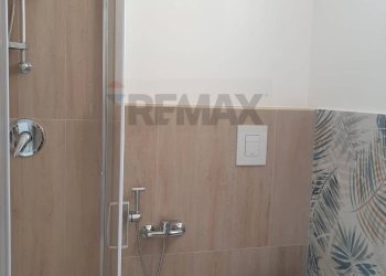 Bagno - Bilocale Strada Vicinale Torre di Mizzo
 
16, Bari - foto 10