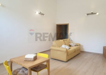 Sala da pranzo - Bilocale Strada Vicinale Torre di Mizzo
 
16, Bari - foto 14