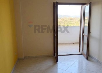 Stanza vuota - Quadrilocale VIA MACERATA
 
12, Olbia - foto 15