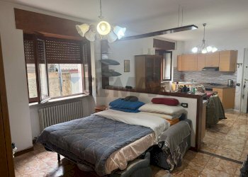 Camera / camera da letto - Appartamento VIA MATTEOTTI
 
19, Castronno - foto 1