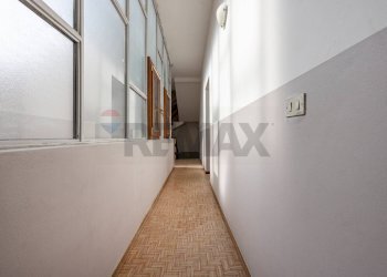 Hall / corridoio - Casa semi indipendente VIA MATTEOTTI
 
19, Castronno - foto 6