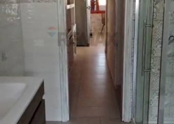 Bagno - Trilocale VIA G. CESARACCIO
 
12, La Maddalena - foto 10