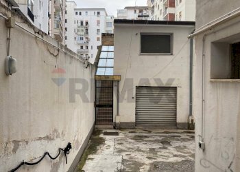 Edificio all\'aperto - Office Via Ausonia
 
34/A, Palermo - photo 11