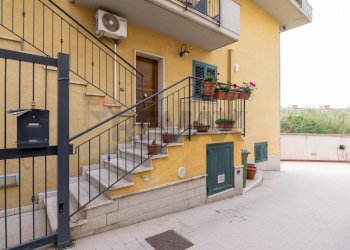 Scale - Casa indipendente Via Carrubbazza
 
1, Lentini - foto 2