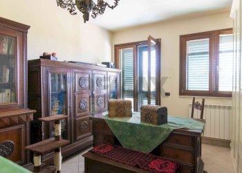 Soggiorno - Casa indipendente Via Carrubbazza
 
1, Lentini - foto 23