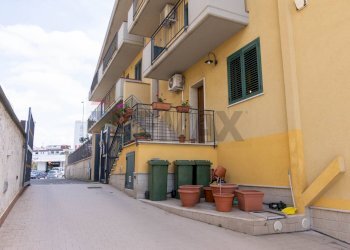 Edificio all\'aperto - Casa indipendente Via Carrubbazza
 
1, Lentini - foto 62
