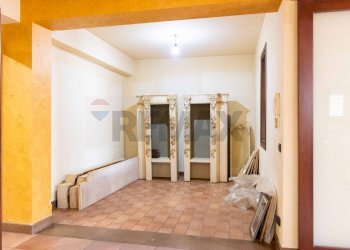 Hall / corridoio - Casa indipendente Via Carrubbazza
 
1, Lentini - foto 84