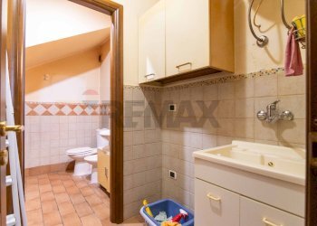 Bagno - Casa indipendente Via Carrubbazza
 
1, Lentini - foto 96