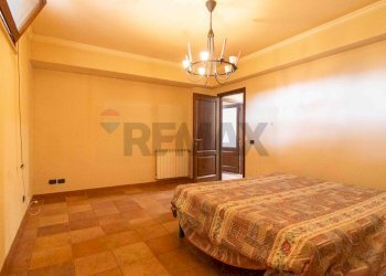 Camera / camera da letto - Casa indipendente Via Carrubbazza
 
1, Lentini - foto 100