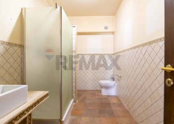 Bagno - Casa indipendente Via Carrubbazza
 
1, Lentini - foto 102